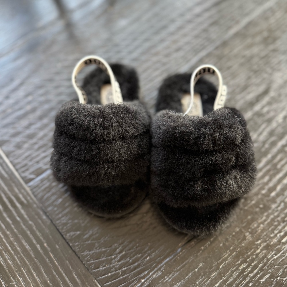 UGG Fluff Yeah Slides